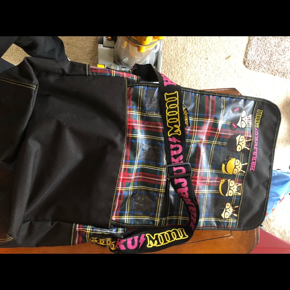 Book bag and hair band.